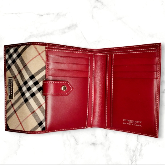 Stunning BURBERRY Bifold Wallet Iconic Tartan Plaid NWOT & Plastic on Front Logo - Picture 9 of 15